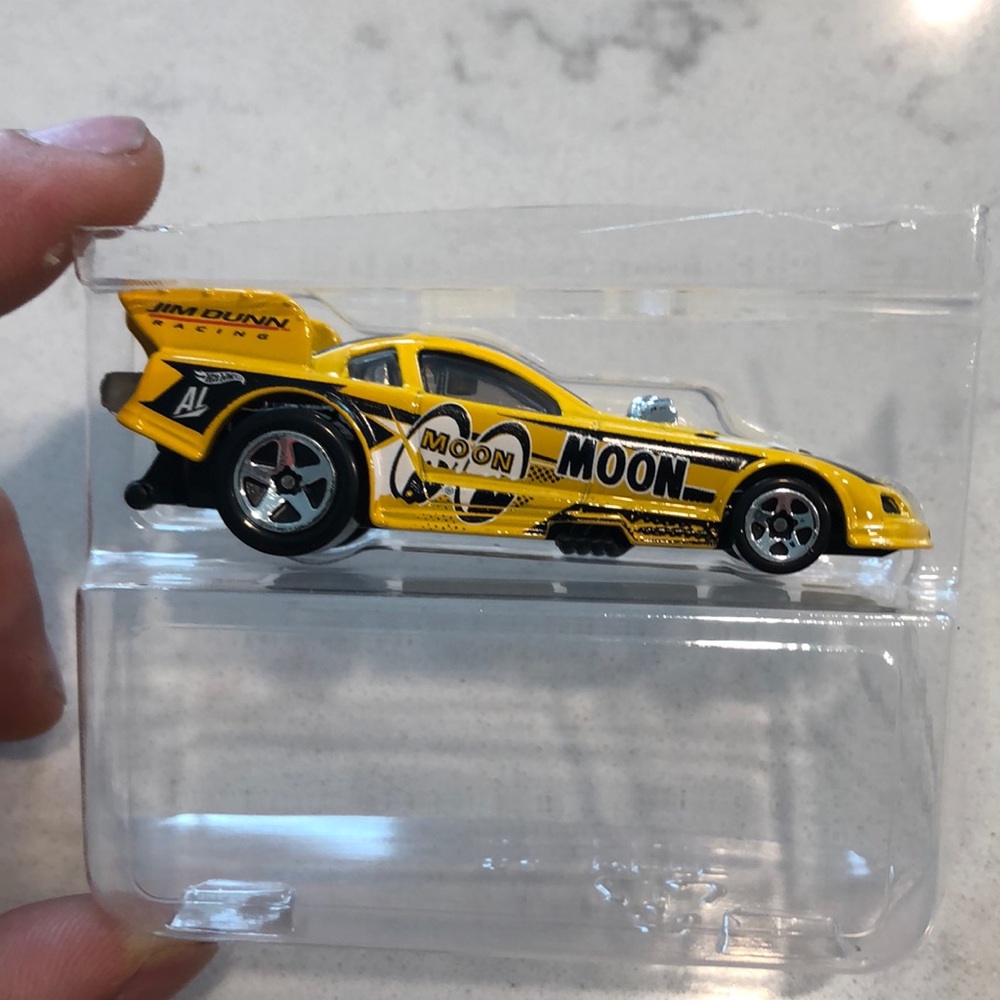 MOON Racing Mustang Funny Car
